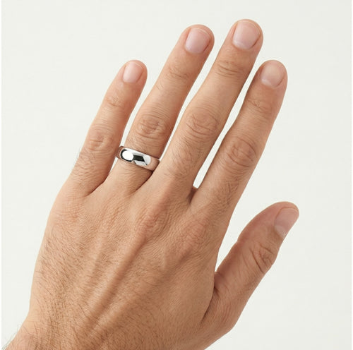 Široký stylový snubní prsten z bílého zlata