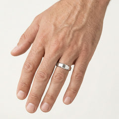 Snubní prsteny z bílého zlata