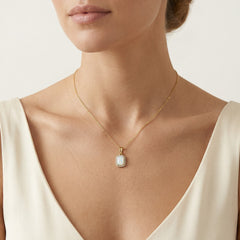 Rechteckiger Opalanhänger