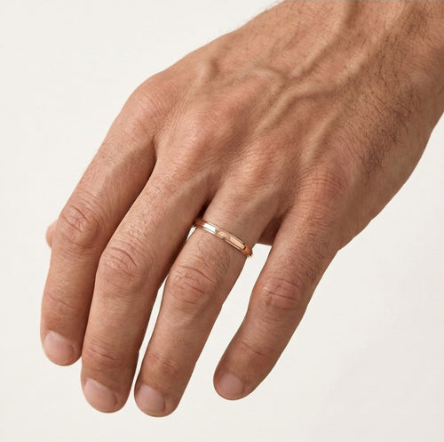 Jemné klasické snubní prsteny z růžového zlata