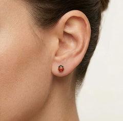 Goldene Marienkäfer-Stift-Ohrringe