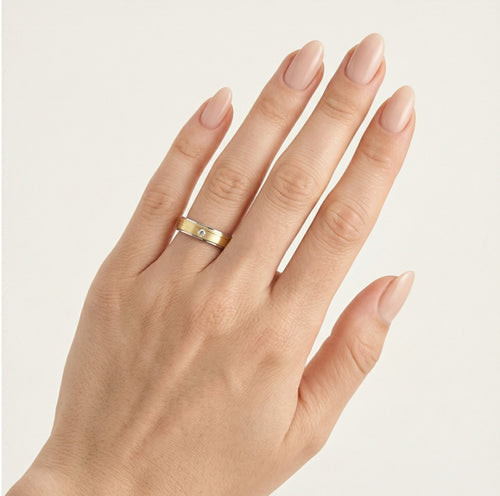 Polierter Ehering aus Weiß- und Gelbgold