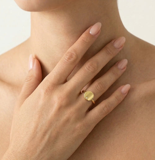 Zlatý prsten se zirkonem