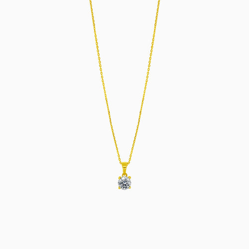 Elegant diamond solitaire