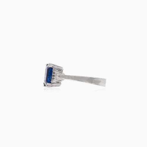White gold diamond and blue sapphire ring
