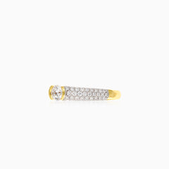 Eleganter Gelbgold-Diamant-Verlobungsring