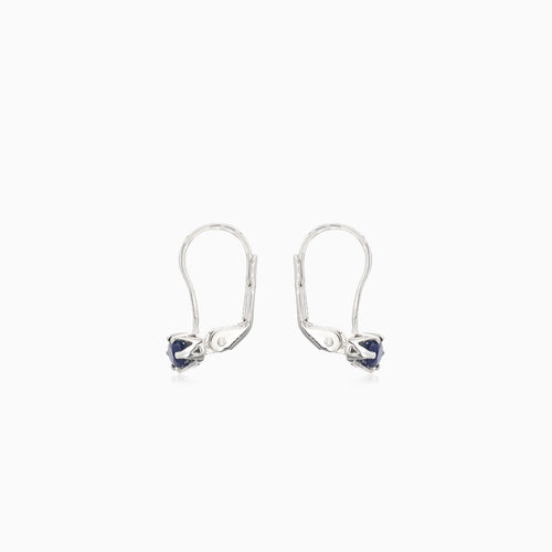Klassische Saphir-Ohrringe aus Weißgold