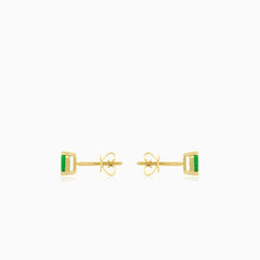 Elegant yellow gold emerald stud earrings