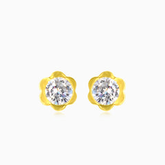 Boucles d’oreilles en or avec fleur et zirconium cubique étincelant