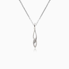 Propletený přívěsek z bílého zlata s kubickými zirkony