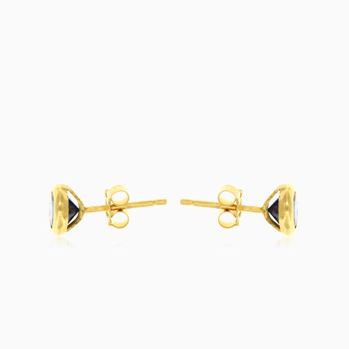 Pendientes de zafiro azul en oro amarillo