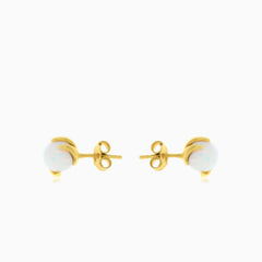 Boucles d’oreilles uniques en opale blanche avec zircon cubique