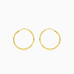 Créoles en or taillé diamant