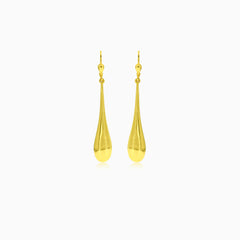 Yellow gold dramatic drop earrings