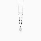 Úžasný náhrdelník z bílého zlata s onyxem a přívěskem strom života