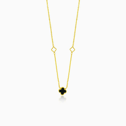 Collier en or avec trèfle noir