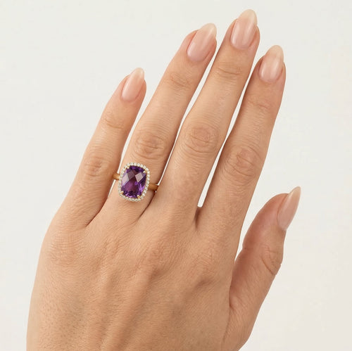 Bague en améthyste naturelle taille coussin