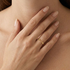 Nedokončený prsten s hroty