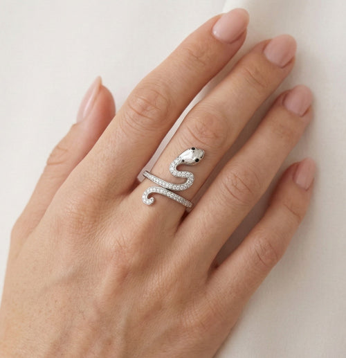 Kroucený hadí prsten