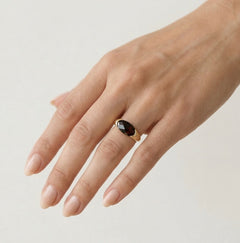 Elegant garnet gold ladies ring