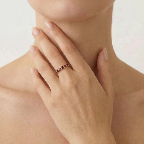 Elegant two row garnet gold ring