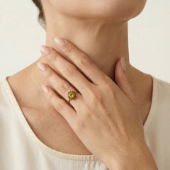 Blossom-Eleganz – Gold-Set mit harmonischen Edelsteinen