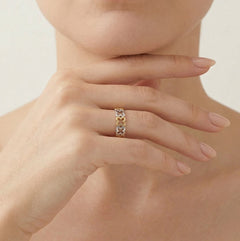 Dámský zlatý květinový prsten