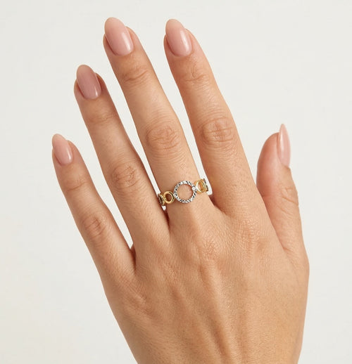 Lesklý prsten z bílého a žlutého zlata