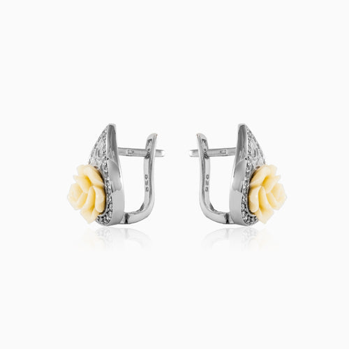 Náušnice bílá růže