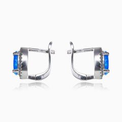 Boucles d’oreilles royales en opale bleu clair