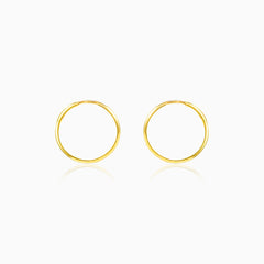 Klasické zlaté kruhové náušnice