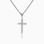 Croix ronde en argent avec zirconiums cubiques