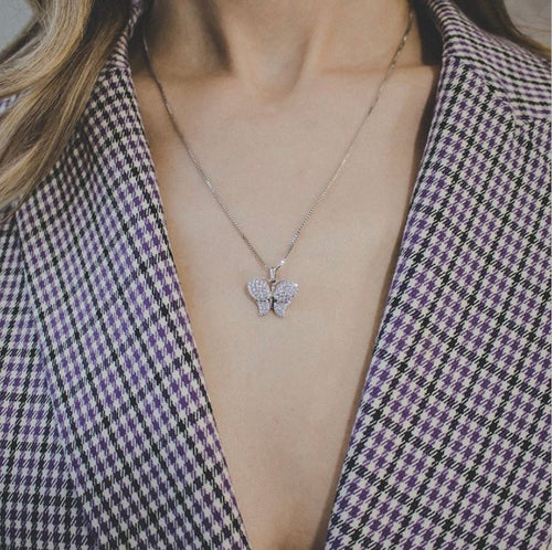 Funkelnder weißer Schmetterlings-Anhänger