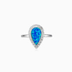 Bague en opale bleue en forme de goutte