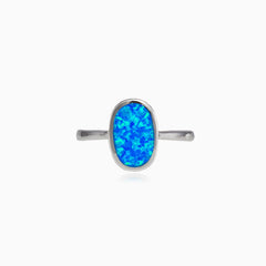 Bague ovale plate en opale bleue