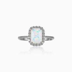 rectangle-white-opal-ring — Bague opale blanche rectangulaire