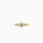 Classic handy yellow gold zircon ring