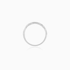 Anillo infinito de oro blanco con circonitas cúbicas