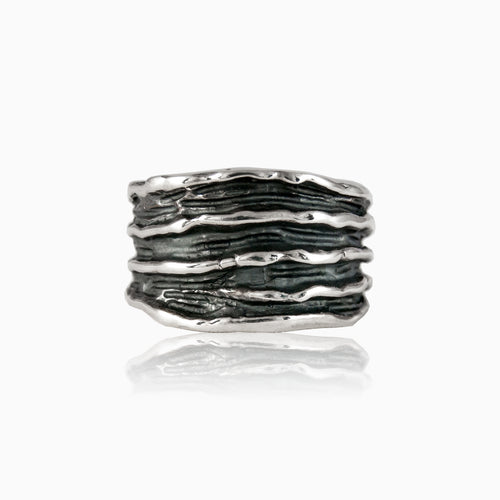 Stříbrný prsten s minimalistickým designem