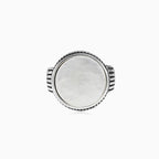 Pánský prsten ze stříbra s perletí, kulatý