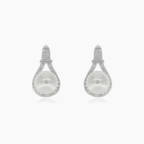 Pendientes de plata con perla y circonita cúbica decorada