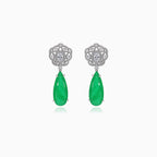 Ohrringe mit synthetischem Smaragd und Zirkonia-Blume