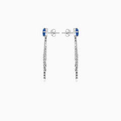 Stříbrné náušnice s kapkou safíru