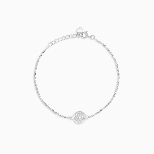 Pulsera con charm de hoja de trébol