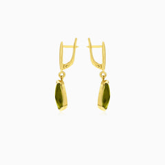 Resplandor celestial: pendientes colgantes de moldavita