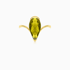 Pear fine step cut moldavite gold ringBague en or avec moldavite taille poire à facettes fines
