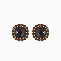 Boucles d’oreilles harmonie avec grenats taille coussin et ronde