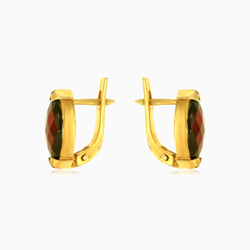 Eleganz aus Gold mit Marquise-Granat