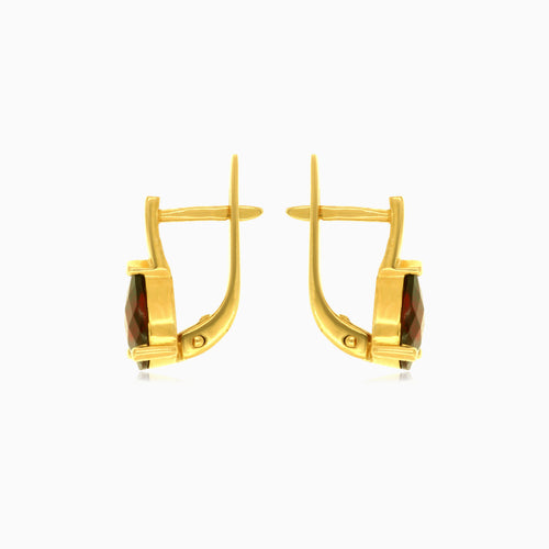 Boucles d’oreilles pendantes en or avec grenat goutte