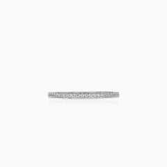 Shimmering cubic zirconia silver ring